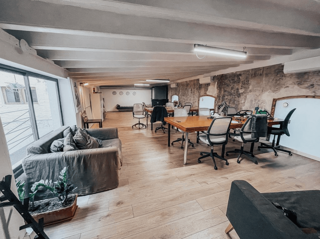 plug and play office space rental barcelona